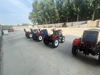 Le tracteur le plus vendu de 12 à 22 chevaux peut être associé à divers outils agricoles de petite taille