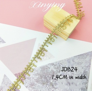 En gros, large ruban de dentelle brodé doré antique et métallique pour robe de mariée Encaje Dorado Renda Emas - Product Image 3
