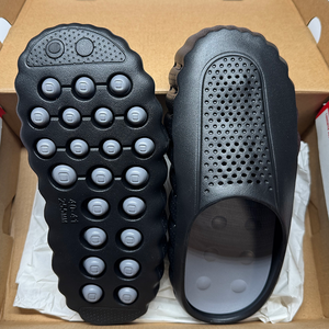 2026 New Pre-Match Training <b>Mules</b> Designer Closed-Toe <b>Slippers</b> with Inlaid Wear-Resistant Rubber Pads Soft and Skin-Friendly - Product Image 4