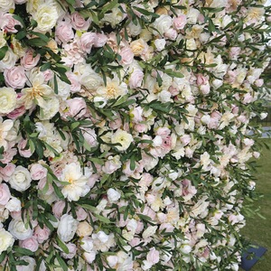 Fondo floral suave en tonos pastel con hojas verdes, telón de fondo de flores artificiales para estudio fotográfico y fiestas. - Product Image 1