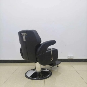 Fauteuil de Barbier Hydraulique Vintage Noir Européen Inclinable, Chaise de Coiffure Pivotante à 360 Degrés, Réglable en Hauteur, en Cuir - Product Image 4