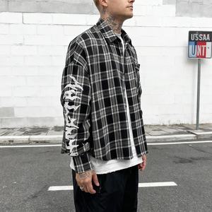 Camisetas de Diseñador Personalizadas con Estampado en la Solapa y Hombros Caídos, Camisas de Franela a Cuadros Térmicas con Botones, Camiseta de Manga Larga Extra Grande de Algodón - Product Image 3