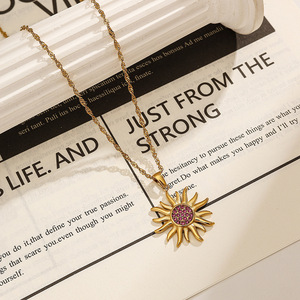 Collar con colgante de sol de acero inoxidable, chapado en oro de 18k, con circonita roja, para mujer, joyería de regalo. - Product Image 1