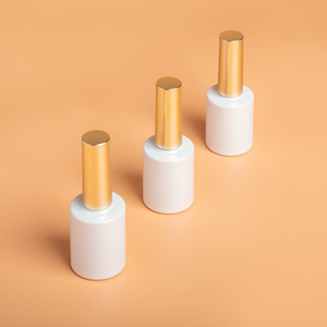 Bouteille de <span class=keywords><strong>vernis</strong></span> à ongles vide blanche de 16ml avec bouchon en or avec brosse Conteneur de <span class=keywords><strong>vernis</strong></span> en verre Emballage rechargeable personnalisé - Product Image 4