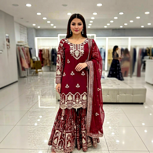 Robe Anarkali brodée rouge avec dupatta, tenue de mariage longue, coupe classique pour femme - Product Image 1