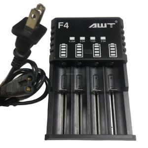 <span class=keywords><strong>Chargeur</strong></span> de batterie de voiture 5V 2A 4 emplacements à charge rapide AWT F4 2021, taux de rachat élevé, <span class=keywords><strong>booster</strong></span> de démarrage, démarreur de secours, batterie de téléphone portable DC - Product Image 2