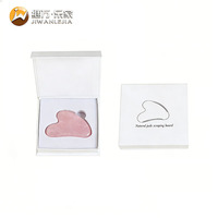 Outil de massage Gua Sha en quartz rose en forme de cœur rose Jiwan Lejia OEM avec emballage