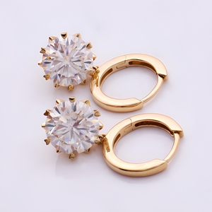Boucles d'oreilles pour femmes en or massif 9 carats avec diamants taille brillant de couleur D, cultivés en laboratoire, 7,50 mm, certifiés IGI, style classique, pour usage quotidien - Product Image 3