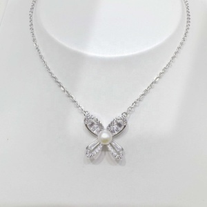 Collier de mariage en argent sterling 925 plaqué rhodium, prix d'usine, avec perles et chaîne à maillons délicats en forme de coquillage et de papillon pour filles - Product Image 1