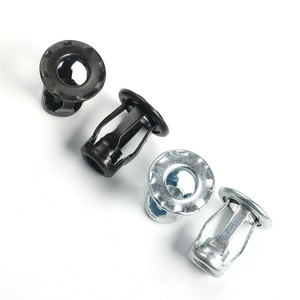 Tuerca remachable ciega tipo pétalo para fijación en pared hueca y contrachapado - Product Image 4