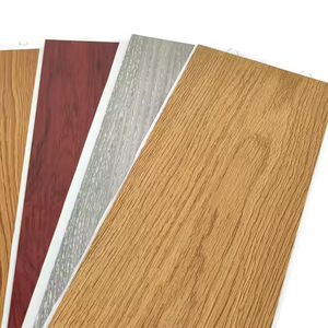 Personnalisé haute brillance auto-adhésif PVC sol en vinyle plastique résistant à l'usure colle <span class=keywords><strong>sous</strong></span> le plancher pour les villas - Product Image 3