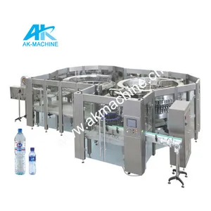 Complete Automatische Drinkwater Dranksap Vulmachine Water Bottelarij