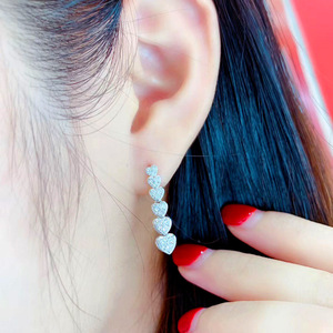 Orecchini Pendenti a Doppio Cuore in Cristallo per Donne, Accessori Eleganti e Minimalisti per Uso Quotidiano e Feste - Product Image 3