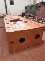 Base de Acero para Máquinas Herramienta CNC Personalizadas con Tolerancia de ±0.01mm para Bancadas de Torno Soldadas y Fresadoras