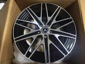 Pièces de moyeu de roue en alliage d'aluminium personnalisables de différents styles avec système de disques de frein automatiques, état neuf, vente en gros - Product Image 4