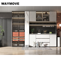 Armoire à vin moderne de luxe avec fonction de refroidissement Porte en verre Chêne massif Aluminium Bois massif Contreplaqué Maison Chaise de salle à manger Style panneau