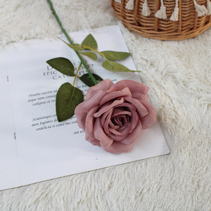 Fiore Artificiale Rosa Luna Stellata Singola, Bouquet Vintage Europeo per Foto, Decorazione Soggiorno, Arredamento Negozio, Fiori in Seta - Product Image 4