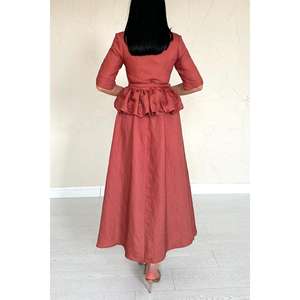 Vestido de fiesta Moccah con volantes, corte en A, cintura con cinturón, escote alto y tela transpirable - Product Image 1