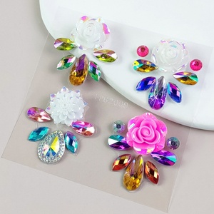 Cara diamantes fiesta diamantes <span class=keywords><strong>de</strong></span> imitación Arco Iris ojo maquillaje escenario maquillaje <span class=keywords><strong>tatuaje</strong></span> diamantes cara pintura gema - Product Image 1