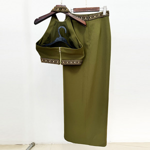 2025 primavera estate abiti firmati da donna Set completi verdi Pour Femmes Top con perline all'americana e gonna lunga a fessura Set 2 pezzi - Product Image 3