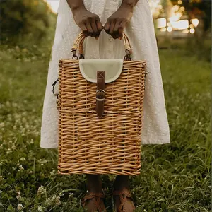 Cesta de almacenamiento de regalo de comida de material natural tejido personalizado cesta de picnic ovalada de mimbre tejida con asa