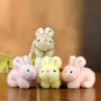Porte-clés Lapin en Peluche Mini Mignon et Moelleux, Pendentif Sac Kawaii Doux, Breloque Sac à Dos, Cadeau pour Filles