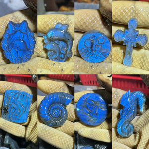 Sculptures Artisanales Personnalisables en Labradorite Naturelle de Haute Qualité : Dragon Rose, Dauphin, Croix – Vente en Gros - Product Image 1