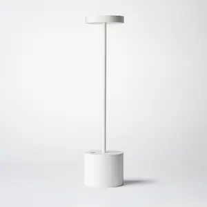 아마존 베스트셀러 현대 재충전용 테이블 램프 간단한 침실 대중음식점 코드가 없는 LED 책상용 램프