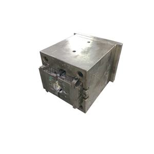 Venta Caliente: Molde Metálico Duradero, Diseños Personalizados, Piezas Moldeadas por Inyección, OEM/ODM, Componentes Electrónicos con Certificación ISO9001 - Product Image 5