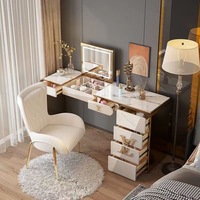 Table de toilette moderne et contemporaine en bois, style luxueux et élégant, design intégré, mobilier de chambre haut de gamme pour influenceurs