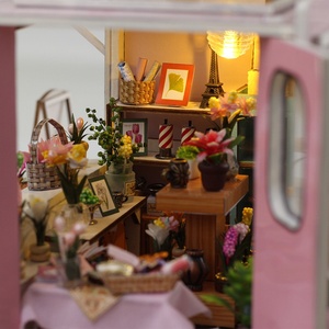 ชุดประกอบบ้านของเล่นพลาสติก DIY เป็นมิตรกับสิ่งแวดล้อม สำหรับเด็กอายุ 14 ปีขึ้นไป - Product Image 4