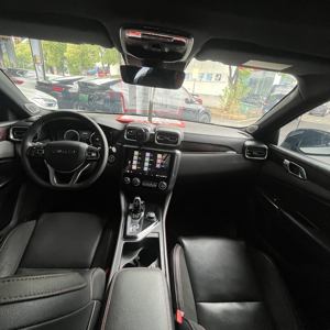 中国制造的 Lynk & Co 03 2019 <span class=keywords><strong>1</strong></span>.5TD 二手 7DCT 涡轮增压 <span class=keywords><strong>1</strong></span>.6L 汽油车 R18 轮胎 皮革座椅 左侧驾驶 适合日常通勤 - Product Image 6
