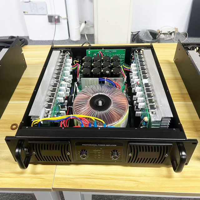 Professional Dual-channel Audio Power Amplifier, High Performance 1000W, 8 Ohm Impedance, Suitable for Stage Performances