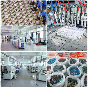 <span class=keywords><strong>2025</strong></span> Mới Tôn Giáo Năng Lượng Mặt Trời Đồng Xu Chủ Keychain Kẽm Hợp Kim Nổi Xu Hướng Thời Trang Đường Người Giám Hộ Xe Biker Xe Máy Chuông Trái Tim - Product Image 6