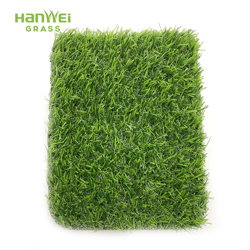 Yüksek kaliteli yapay çim halı peyzaj yapay çim suni çim futbol evcil hayvanlar için