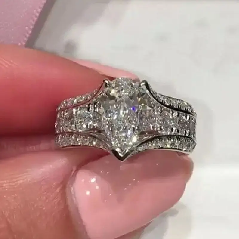 CAOSHI Luxury Minimalist Diamond Jewelry Women Delicate Design Geometric Big Pear Shaped White Cubic Zirconia Ring for Wedding