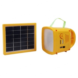 Linterna LED Recargable Solar con Radio FM y Cargador de Celular, Apta para Camping y Hogar - Product Image 6