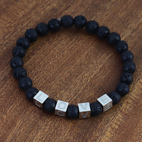 Bracelet en pierres naturelles pour hommes, bijou fait main, pierre de lave, diffuseur d'énergie, perles, breloque lettre initiale, personnalisé