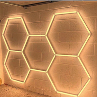 Lampe de garage Lampe hexagonale Tube à led Lampe de travail en nid d'abeille pour plafond