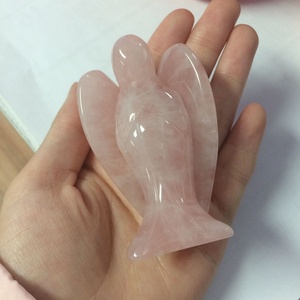 Statuetta di Angelo in Quarzo Rosa Naturale, Cristallo Curativo Intagliato per Decorazione Casa, Regalo da Collezione, Ornamento in Pietra Semi-Preziosa - Product Image 2