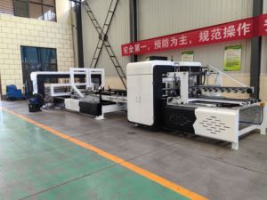 Automatic Corrugated <strong>Box</strong> <strong>Folder</strong> Gluer / Carton <strong>Box</strong> Folding Gluing Machine - Product Image 4