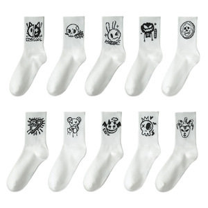 Calzini alla moda da uomo all'ingrosso con motivo <span class=keywords><strong>a</strong></span> strisce <span class=keywords><strong>bianche</strong></span> <span class=keywords><strong>e</strong></span> <span class=keywords><strong>nere</strong></span> personalizzabili - Product Image 5