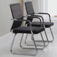 Chaise de bureau moderne respirante en maille du fabricant Chaises de conférence confortables en métal à pattes d'arc rentables pour