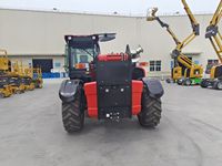 Chariot élévateur télescopique de 3,5 tonnes 13 m XT3514K avec plusieurs accessoires pour une utilisation polyvalente