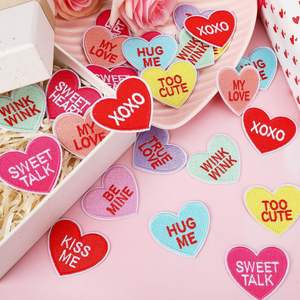 Parches Termoadhesivos con Diseño de Corazón Bordado, con Adhesivo Termofusible para Reparación de Ropa, Manualidades, Bolsas, Jeans, Gorras - Product Image 4