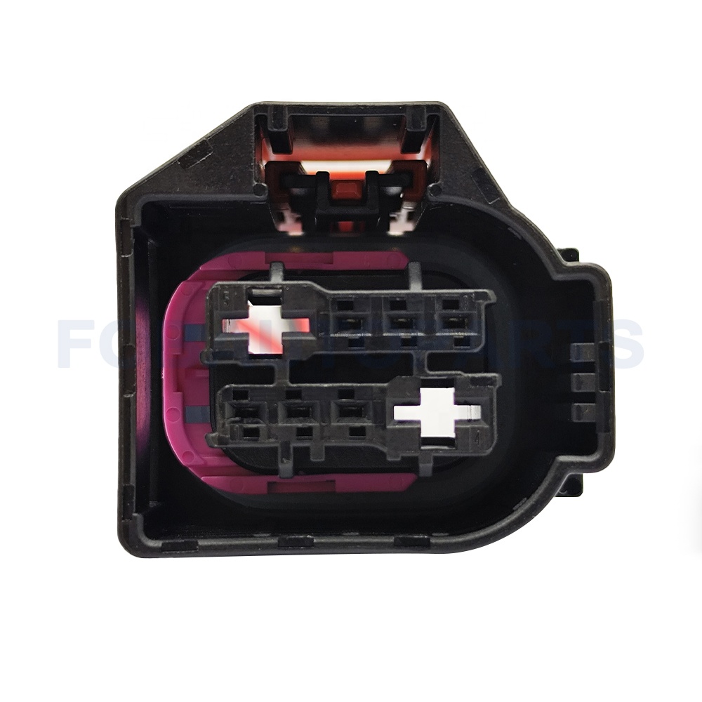 CT8-0112M Connector Wire 8pin Female for Audi VW Headlight Plug for Audi A4L A6L A7L Q5L C8 Q3 Q5 Q7 4K8973708