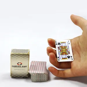 Benutzer definierte Premium Mini Vintage spielen Poker karten Großhandel Licht tragbare Reise Spielkarten Deck