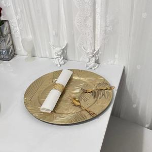 Plateau et plateau à fruits haut de gamme pour banquet de mariage <span class=keywords><strong>2023</strong></span> – <span class=keywords><strong>Tendance</strong></span> irrégulière en plastique, luxe léger, rétro, isolant thermique - Product Image 4