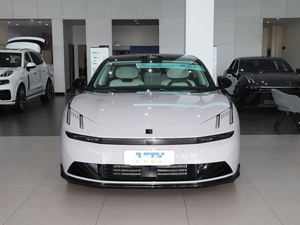 Lynk & Co 10 EM-P 2026, autonomie BEV de 240 km, avec transmission électrique intelligente 4 roues motrices, berline intermédiaire de grande taille à 4 portes et 5 places, Lynk&Co 10 <span class=keywords><strong>EMP</strong></span> - Product Image 2