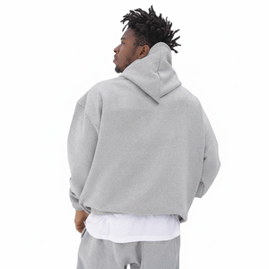 ชุดออกกำลังกายสีดำสำหรับผู้ชายชุดออกกำลังกายกางเกงเล่นกีฬาแบบลำลองมีการออกแบบโลโก้แบบกำหนดเอง - Product Image 1